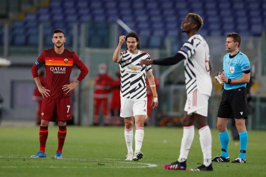 Roma vs Manchester United result: Edinson Cavani guides 